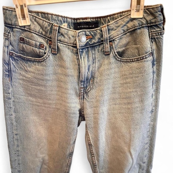 Aeropostale Light Blue Denim Baggy Wide Leg Low Rise Jeans Size 2 Short - Picture 7 of 7